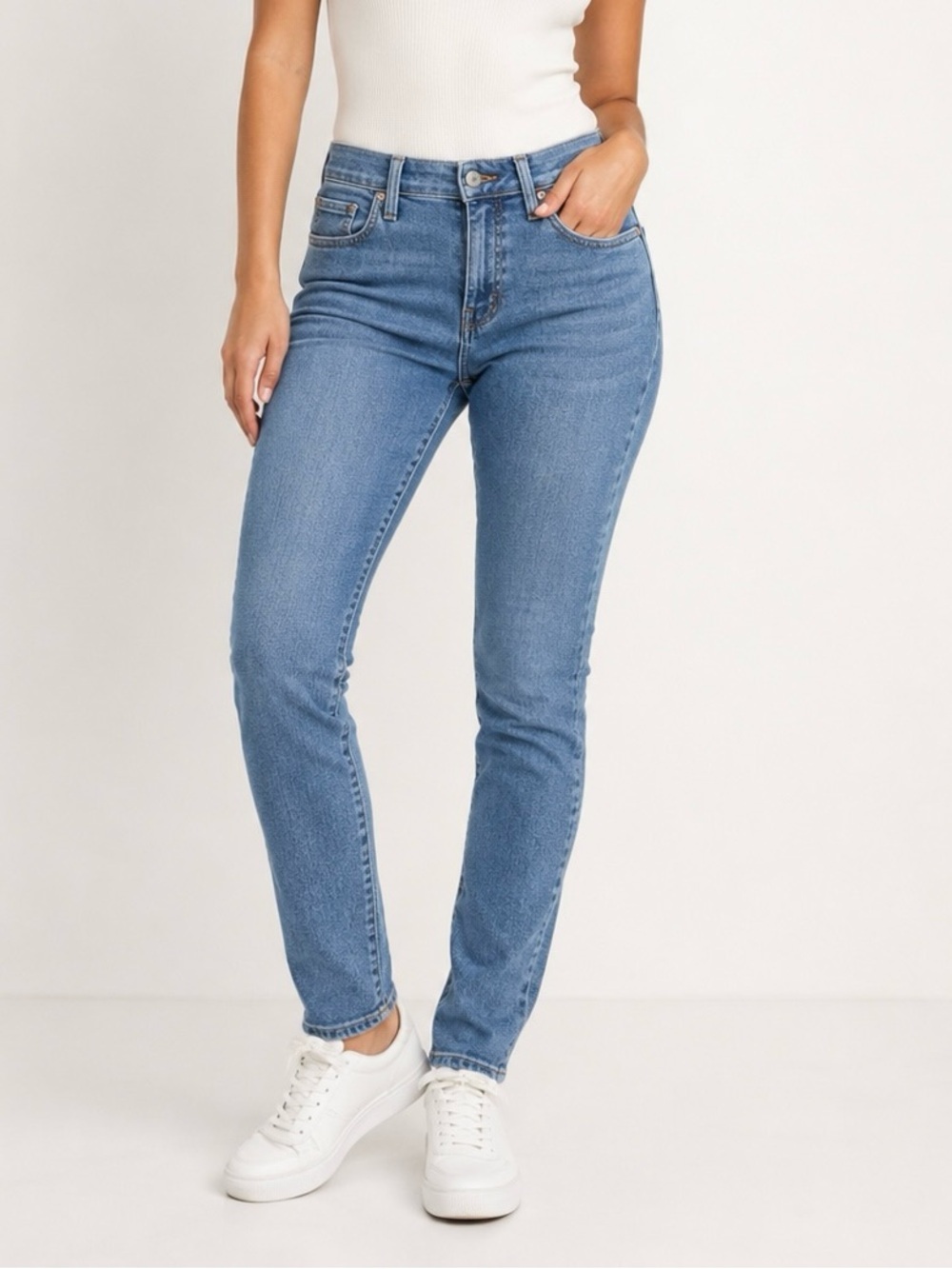 Madewell High-Rise Skinny Jeans in Medium Blue